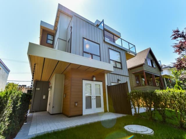 Focus on the Yard and Exterior of your Home Before Putting it up for Sale